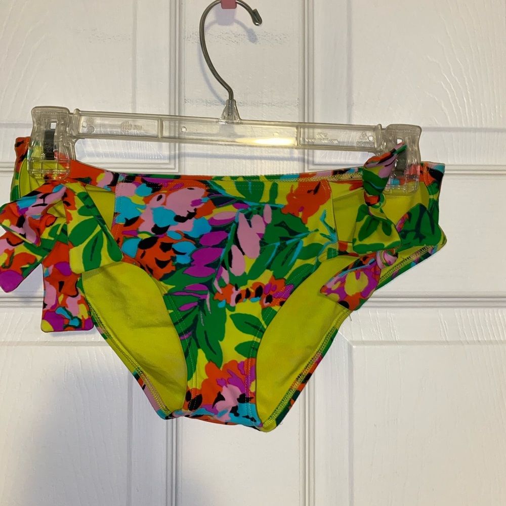 Fun and colorful Bikini bottoms!